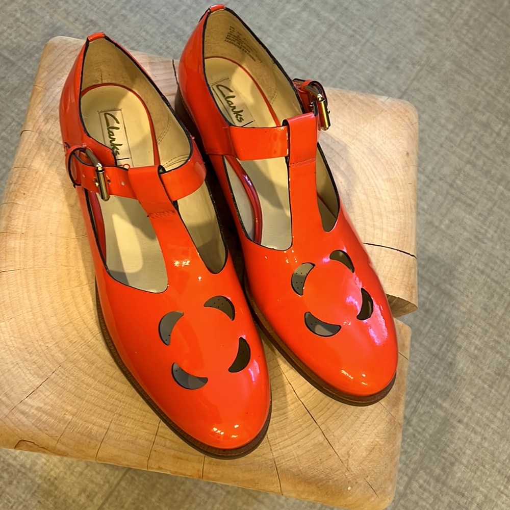 Clarks Orla Kiely coral Mary Jane flats